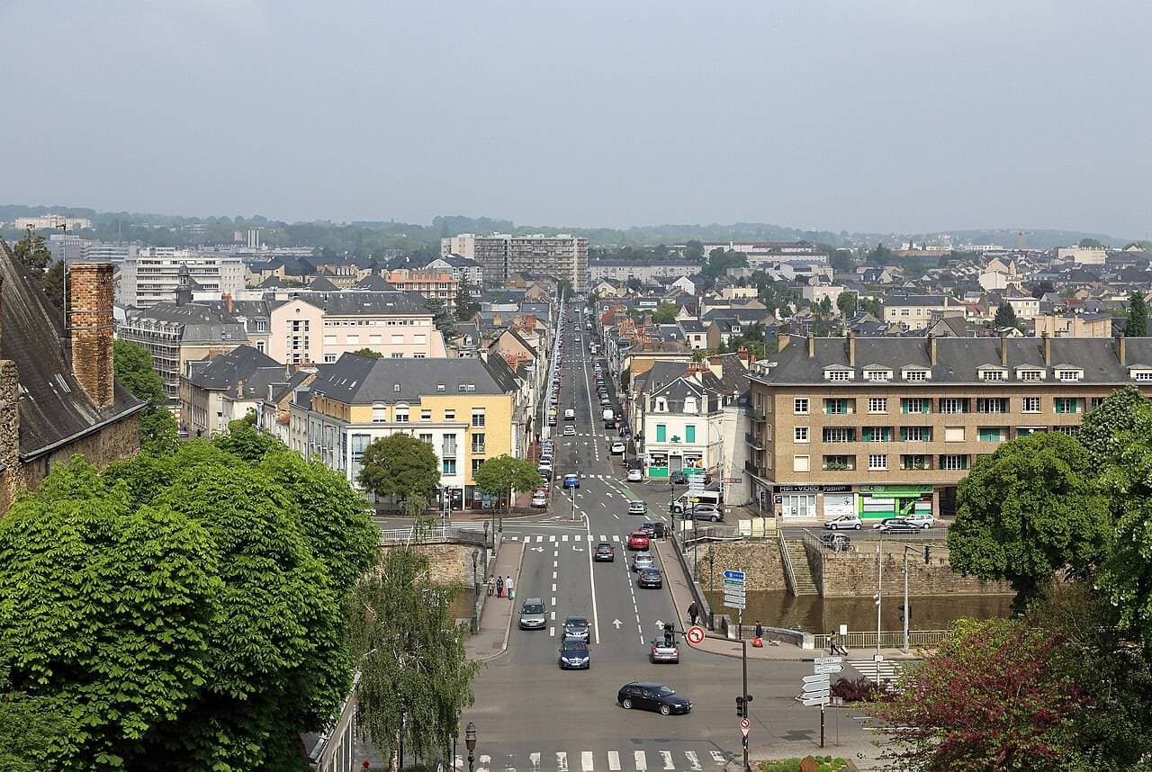 Le pont yssoir à Le Mans