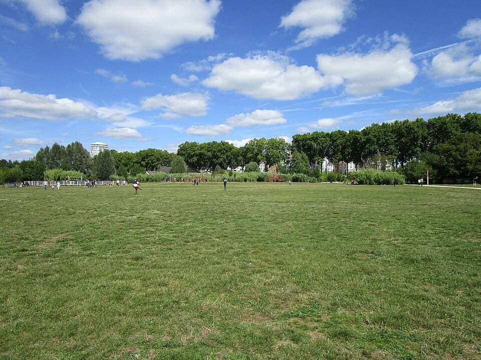 Grand espace parc de la Gloriette à Tours