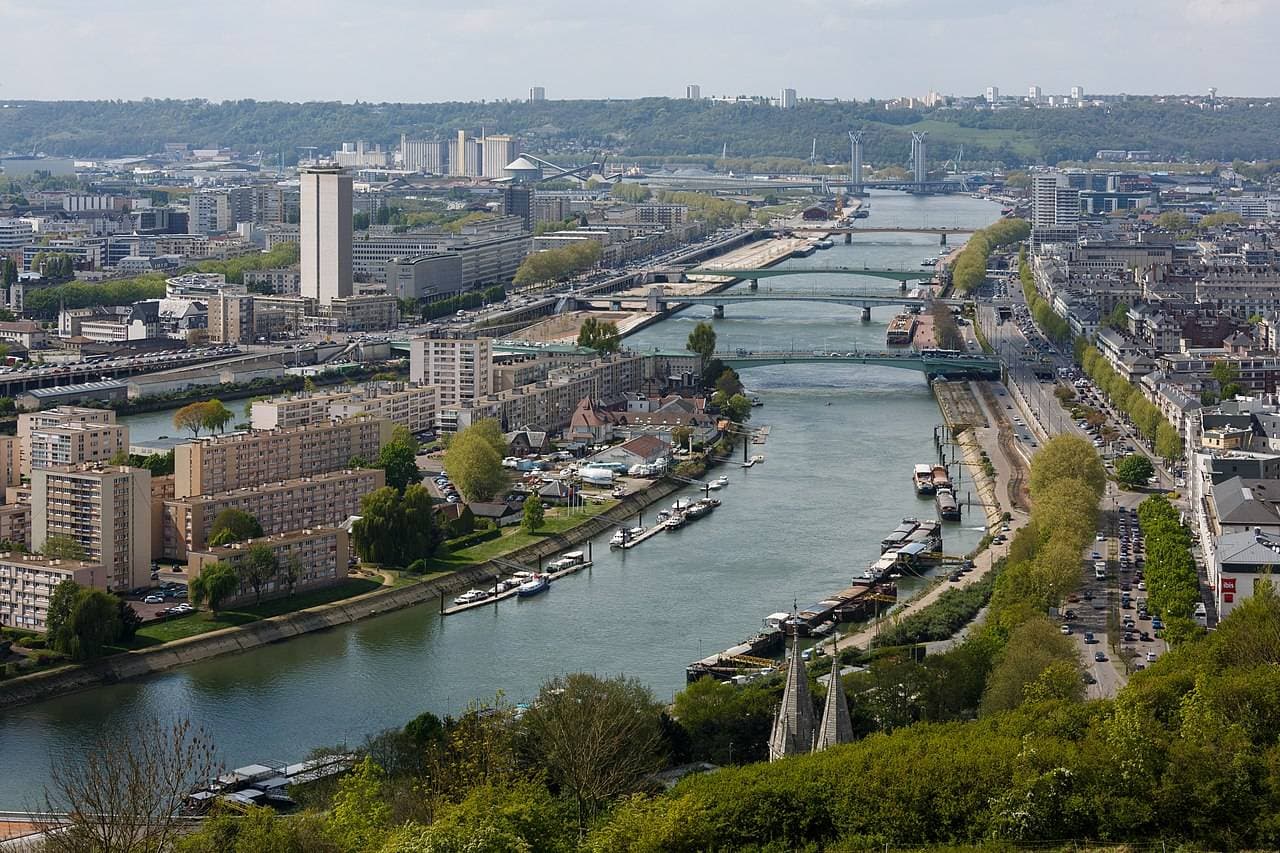 Vue des quais de la Seine à Rouen