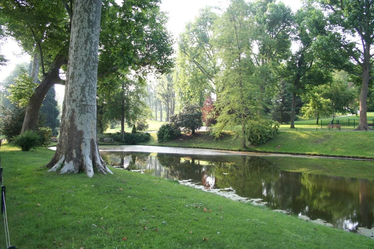 Idée de sortie incontournable pour enfants à Poissy -   1 ⁄ 1  More details Parc Meissonier