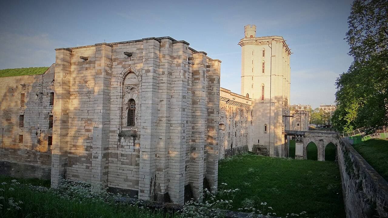 Idée de sortie incontournable pour enfants à Vincennes - Vue Château 