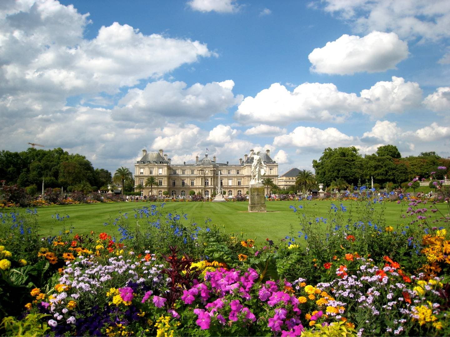 Jardin du Luxembourg : voiliers, jeux et balades en famille – Parcs & jardins pour enfants à Paris