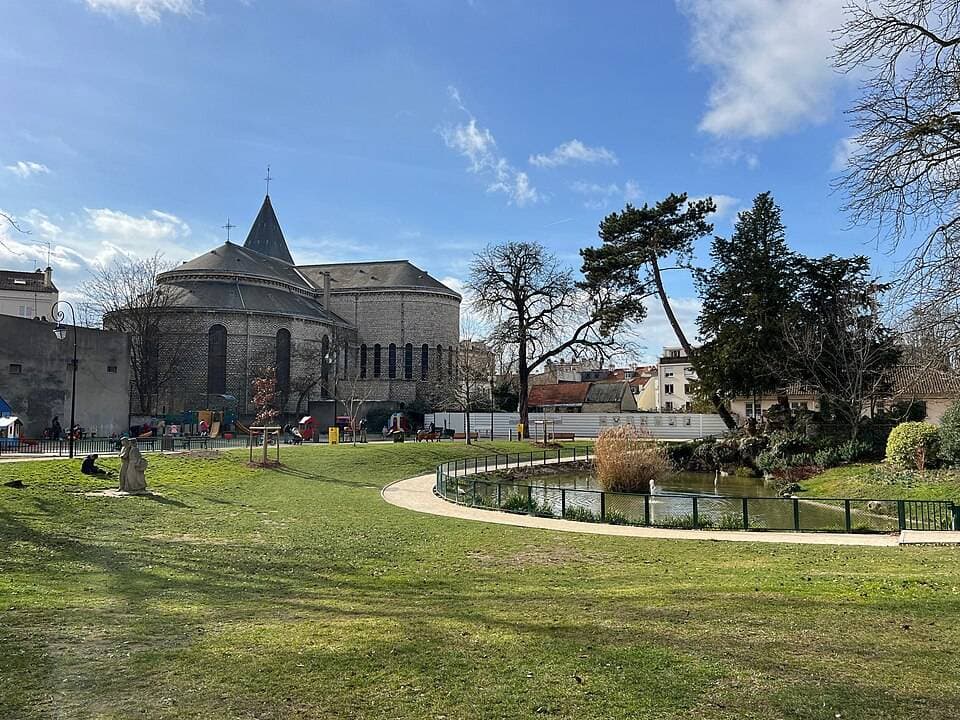 Parc des Anciennes Mairies – Parcs & jardins pour enfants à Houilles