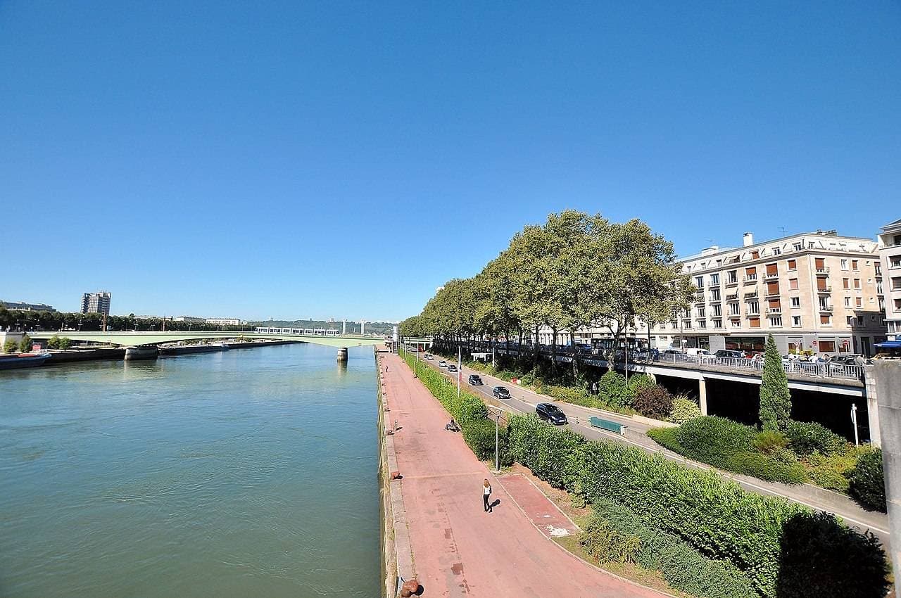 Quais de Seine – Rive Droite (promenade) – sortie enfant à Rouen