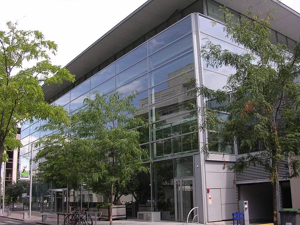 Médiathèque Jacques-Baumel à Rueil-Malmaison - Bibliothèques & ludothèques