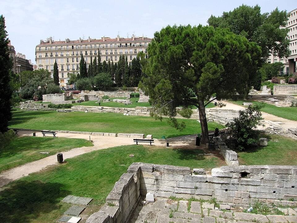 Sortie gratuite à faire avec des enfants à Marseille - jardin des vestiges Port antique