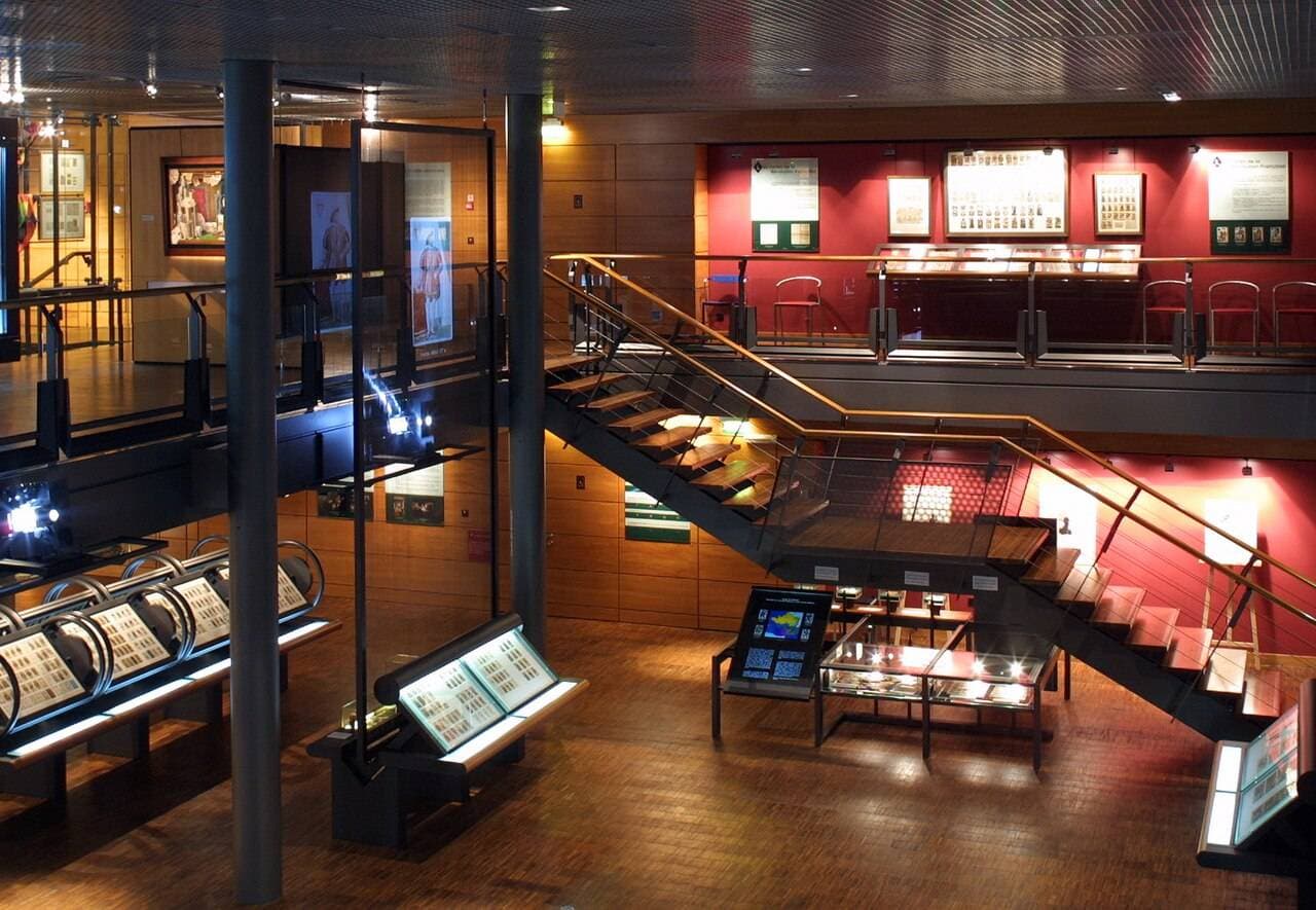 Musée Français de la Carte à Jouer & Galerie d'Histoire de la Ville – sortie enfant à Issy-Les-Moulineaux