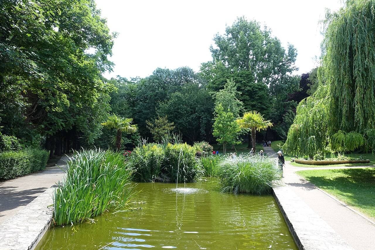 Parc Saint Jean-Paul II à Issy-Les-Moulineaux - Parcs publics & jardins