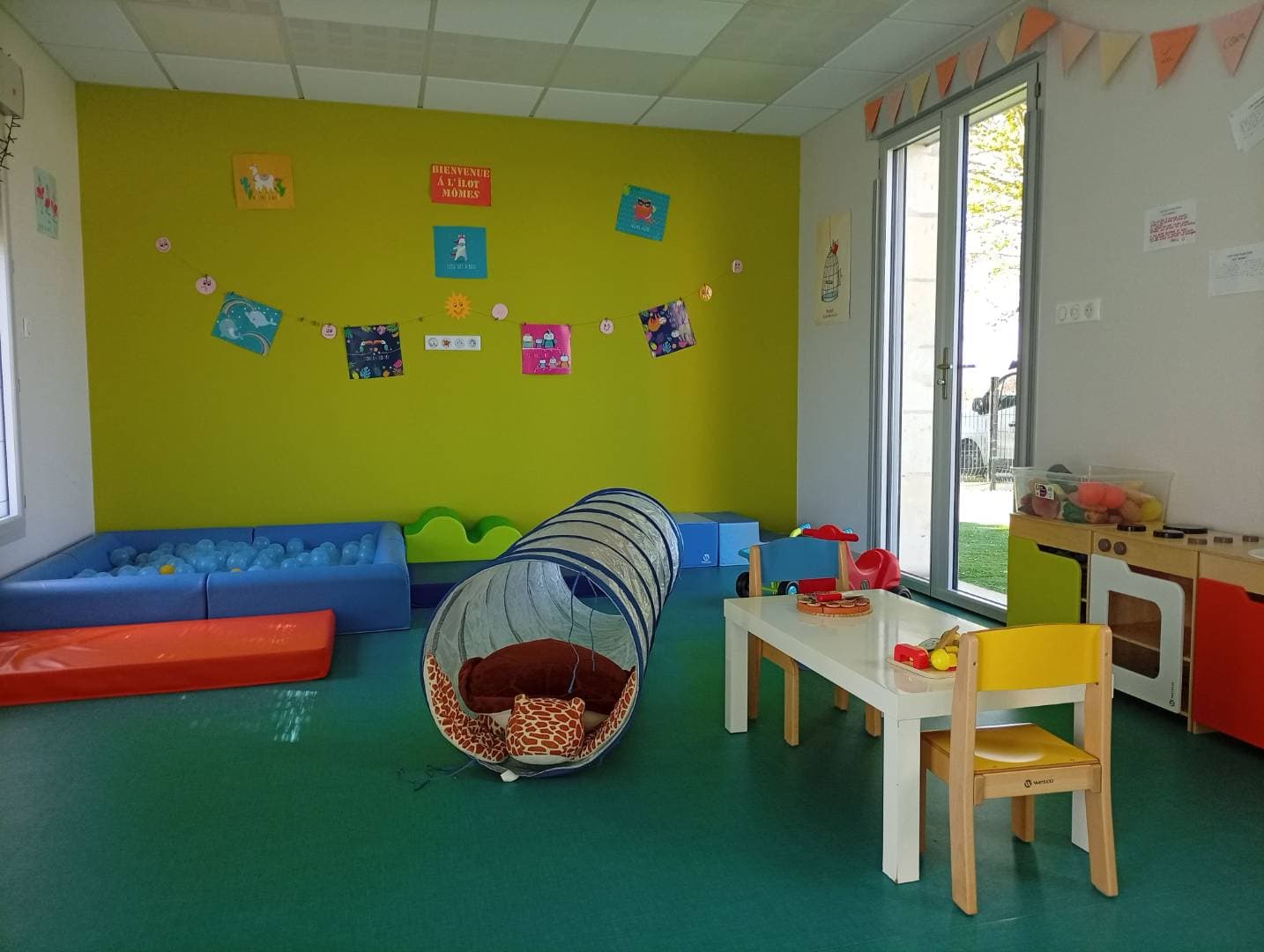 L'Îlot Mômes à Vivy - Lieux d’accueil enfants-parents