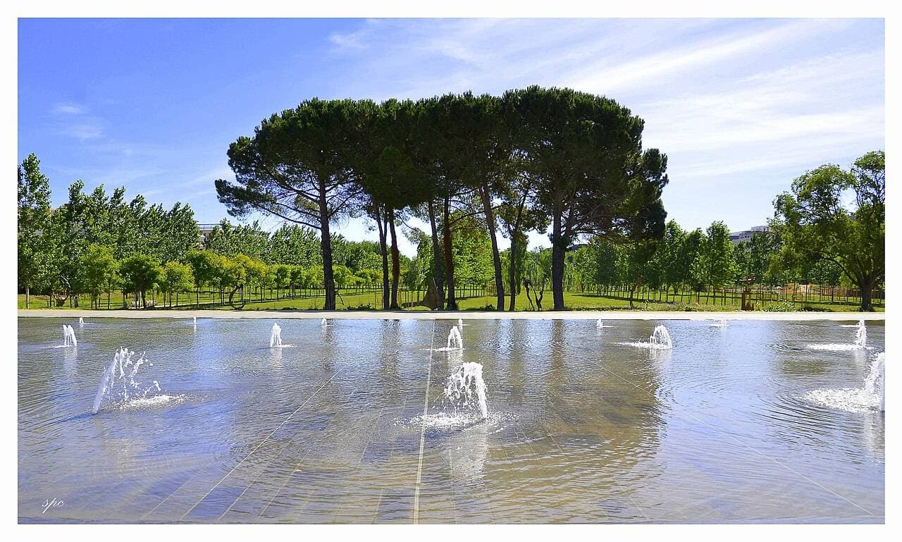 Parc Georges Charpak à Montpellier - Parcs publics & jardins