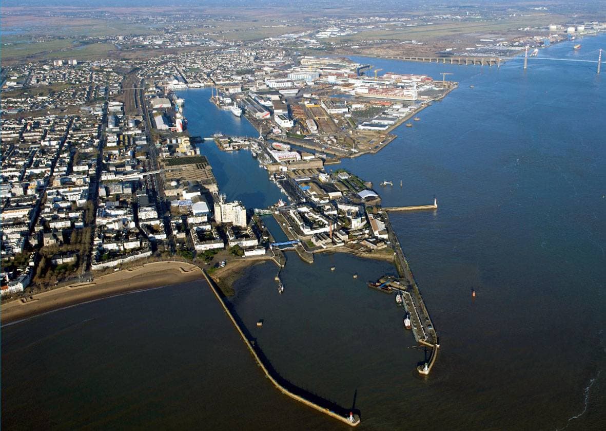 Vue d'ensemble du port de saint-nazaire