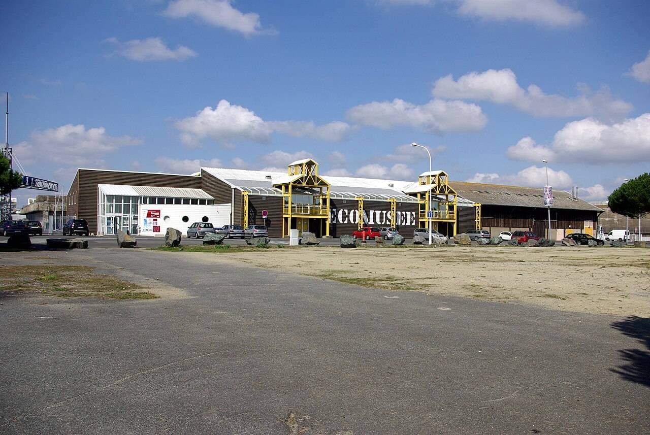 Écomusée de Saint-Nazaire : voyage fascinant entre paquebots et avions – sortie enfant à Saint-Nazaire