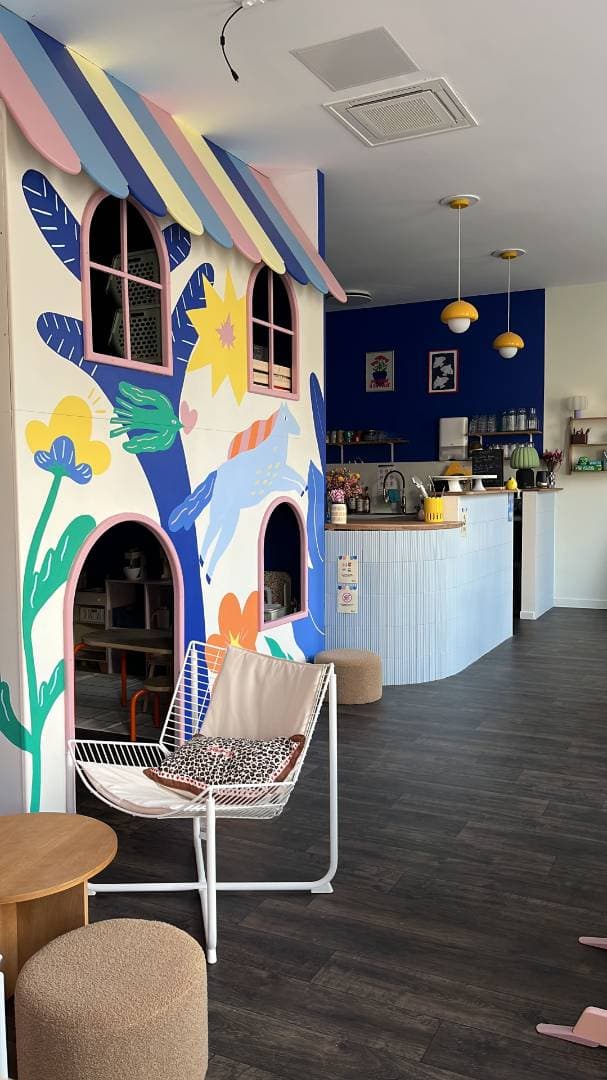 Papier Crépon : le café poussette cosy pensé pour les familles à Nancy - Espaces parents-enfants