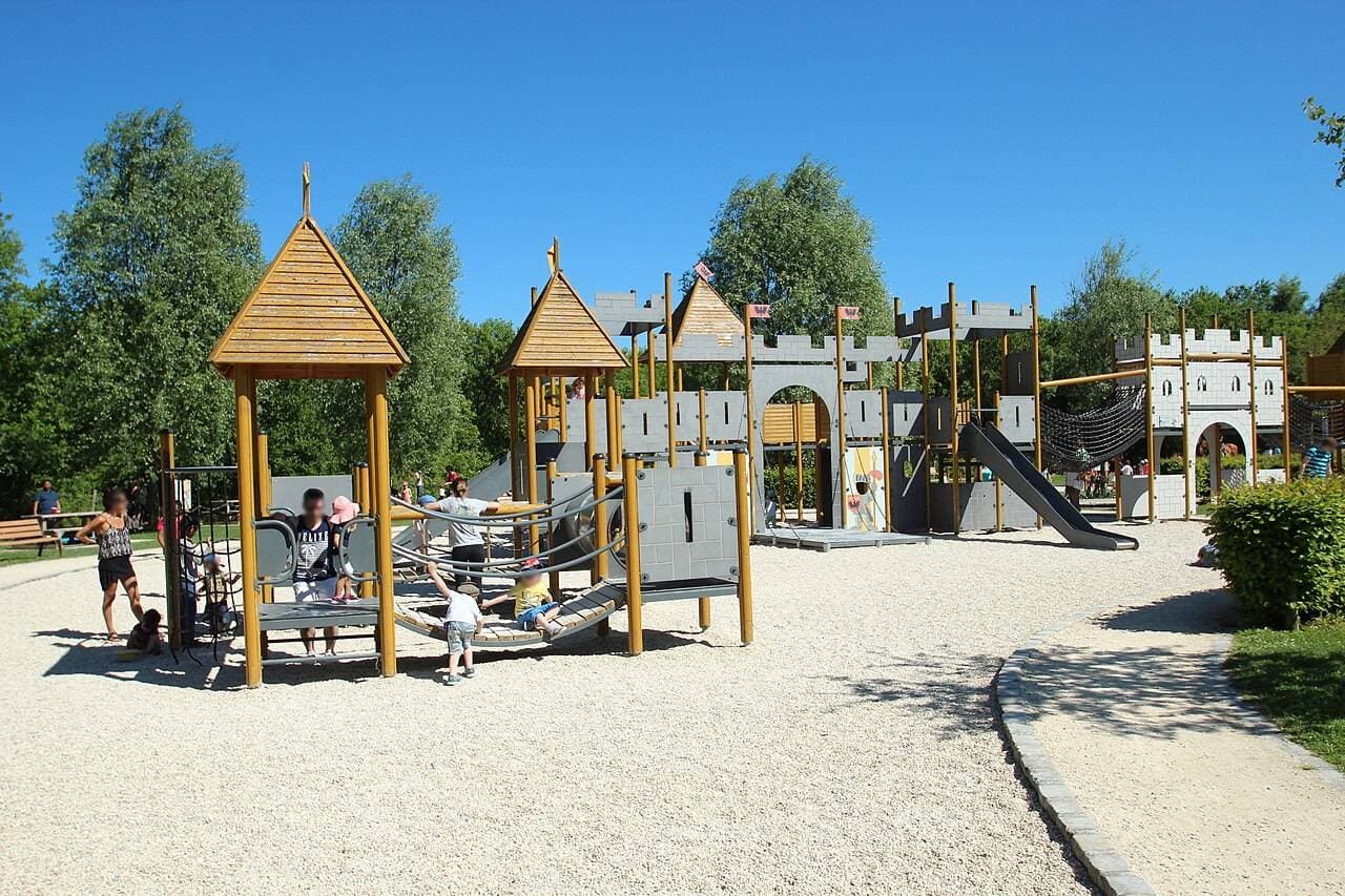 Parc de la Haute-Île : château géant et nature sauvage – sortie enfant à Neuilly-Sur-Marne