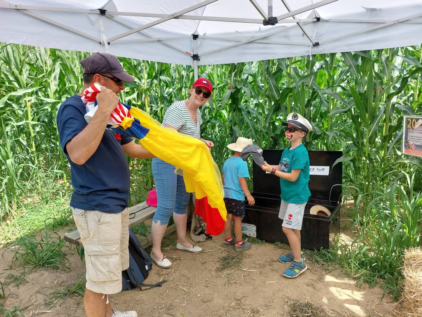 Labyrinthe en Vendée Vallée : aventure géante et fun en famille à Vendrennes - Loisirs & activités éducatives