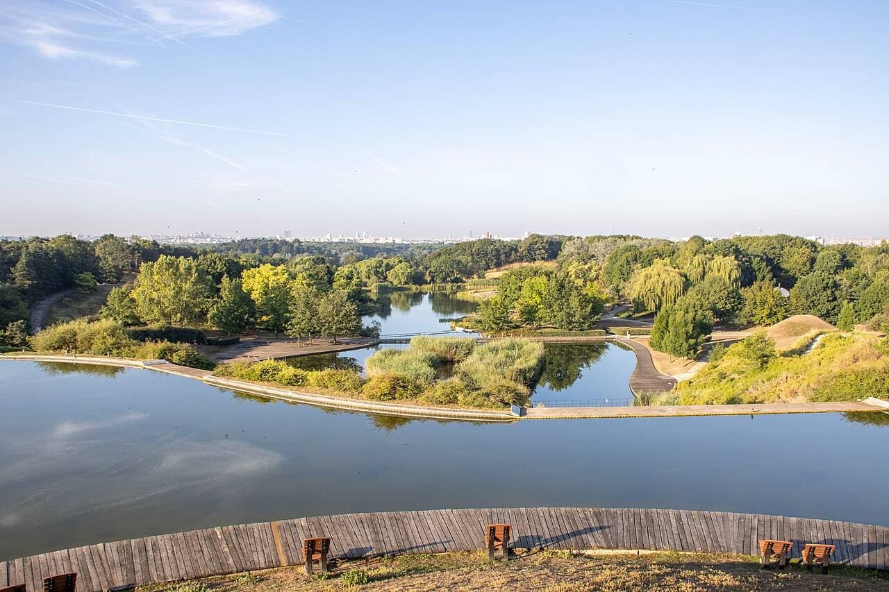 Parc Georges-Valbon : 410 hectares de nature et de jeux à La Courneuve - Parcs & jardins