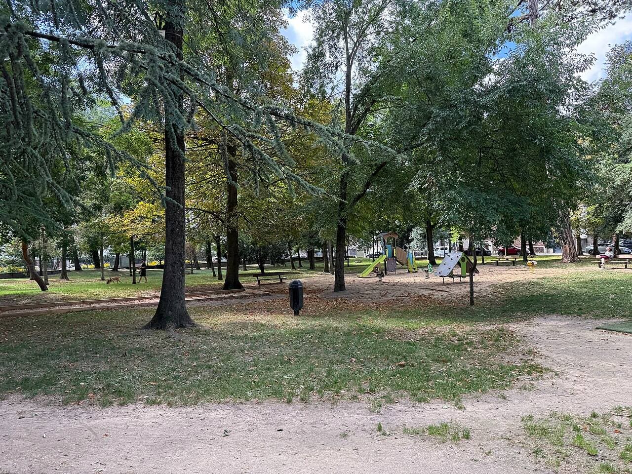 Parc Guérin : jeux et terrain multisports – sortie enfant à Neuilly-Sur-Marne