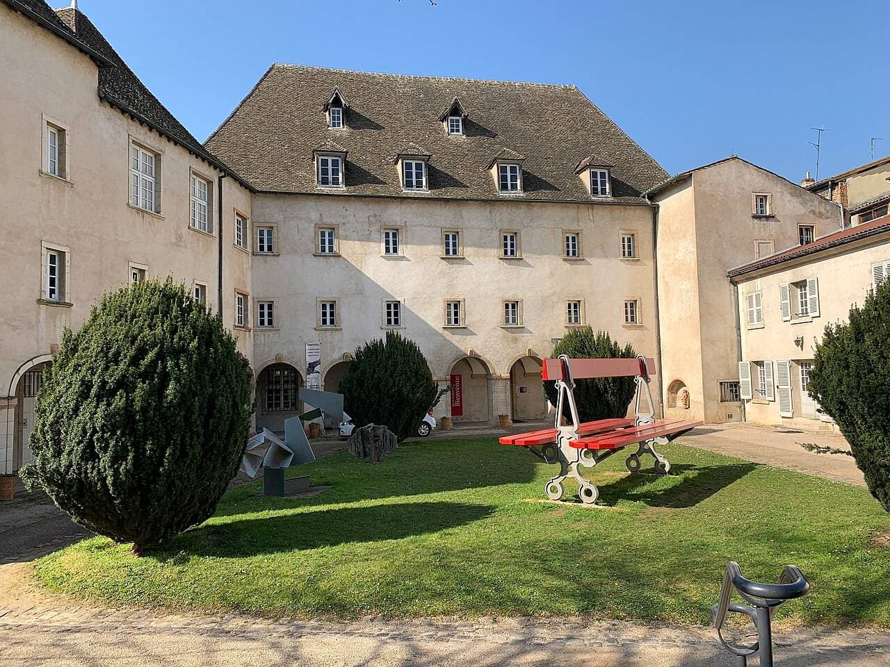 Musée des Ursulines : collections d'art et parcours famille à Mâcon - Musées & visites