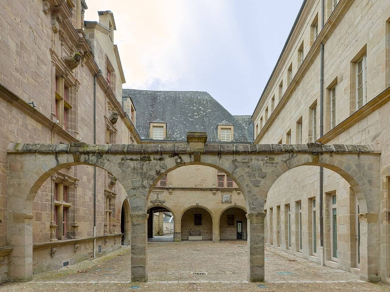Musée Labenche : histoire et patrimoine de Brive – sortie enfant à Brive-La-Gaillarde