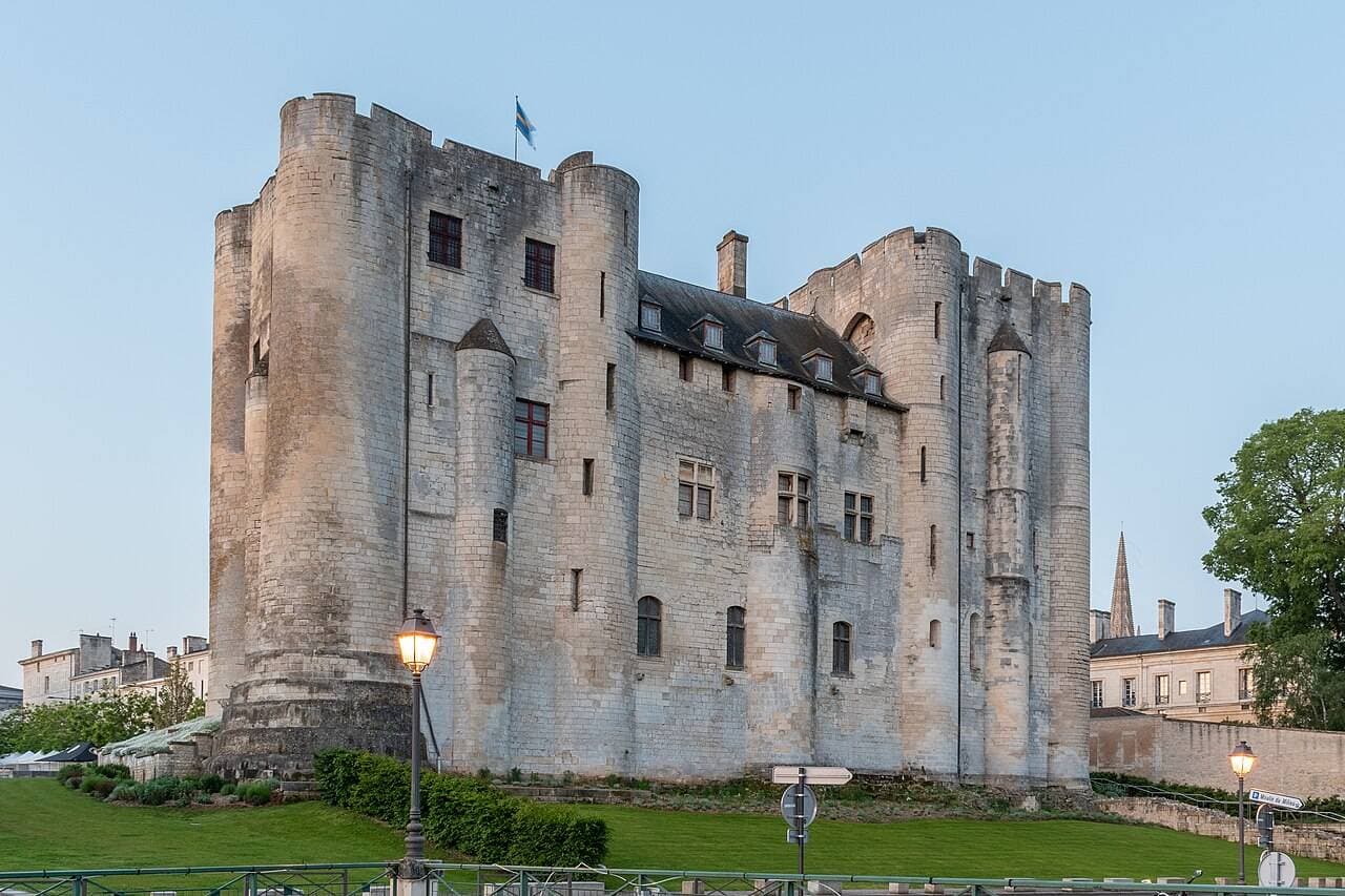 Musée du Donjon : forteresse médiévale et musée à Niort - Musées & visites